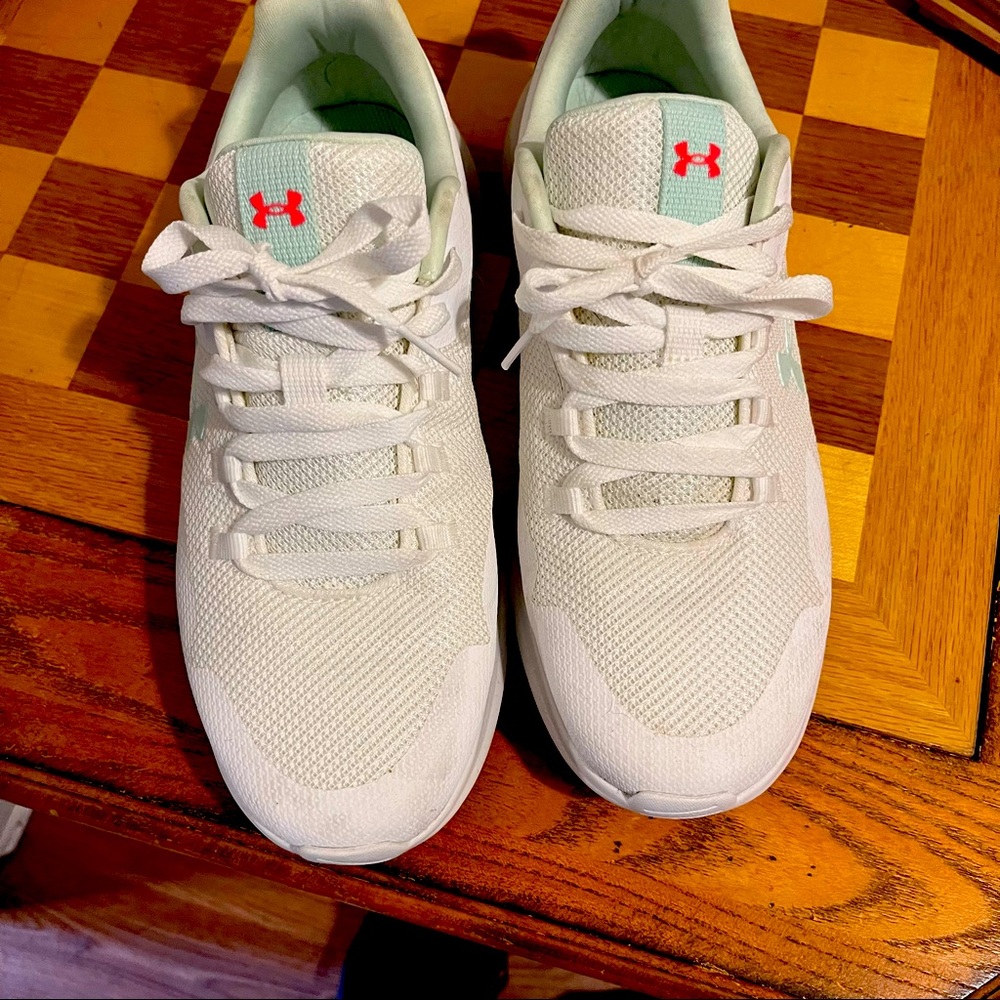 Under Armour womens  running shoes